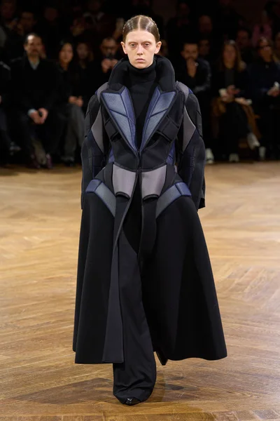 Look 31